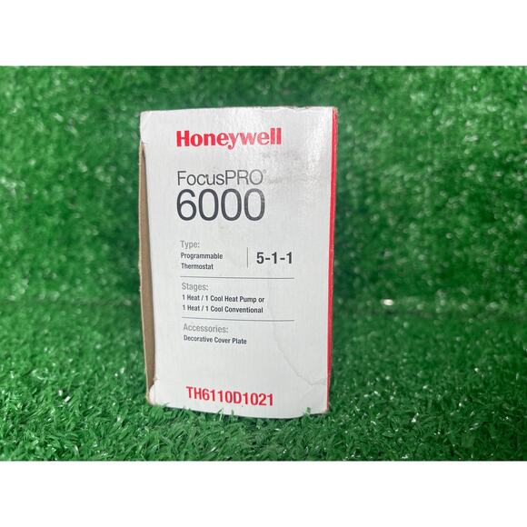 Honeywell TH6110D1021 FocusPro Programmable Digital Thermostat - Picture 3 of 6